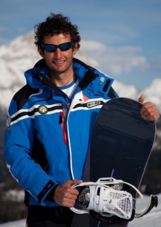  Instructores de snowboard 